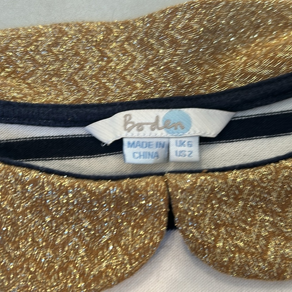 BODEN lightweight striped Navy White top with gold collar - Picture 4 of 6